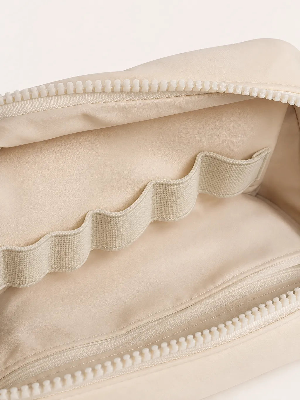 Joy Pouch, product view 2